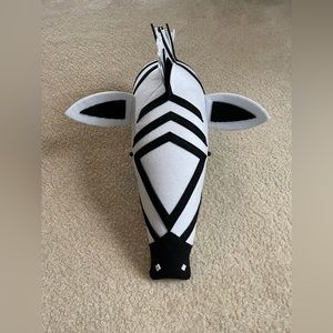 Zebra - Felt Animal Head Wall Decor